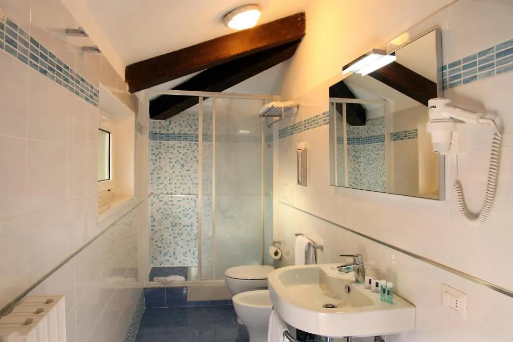 רומא Hearth Hotel