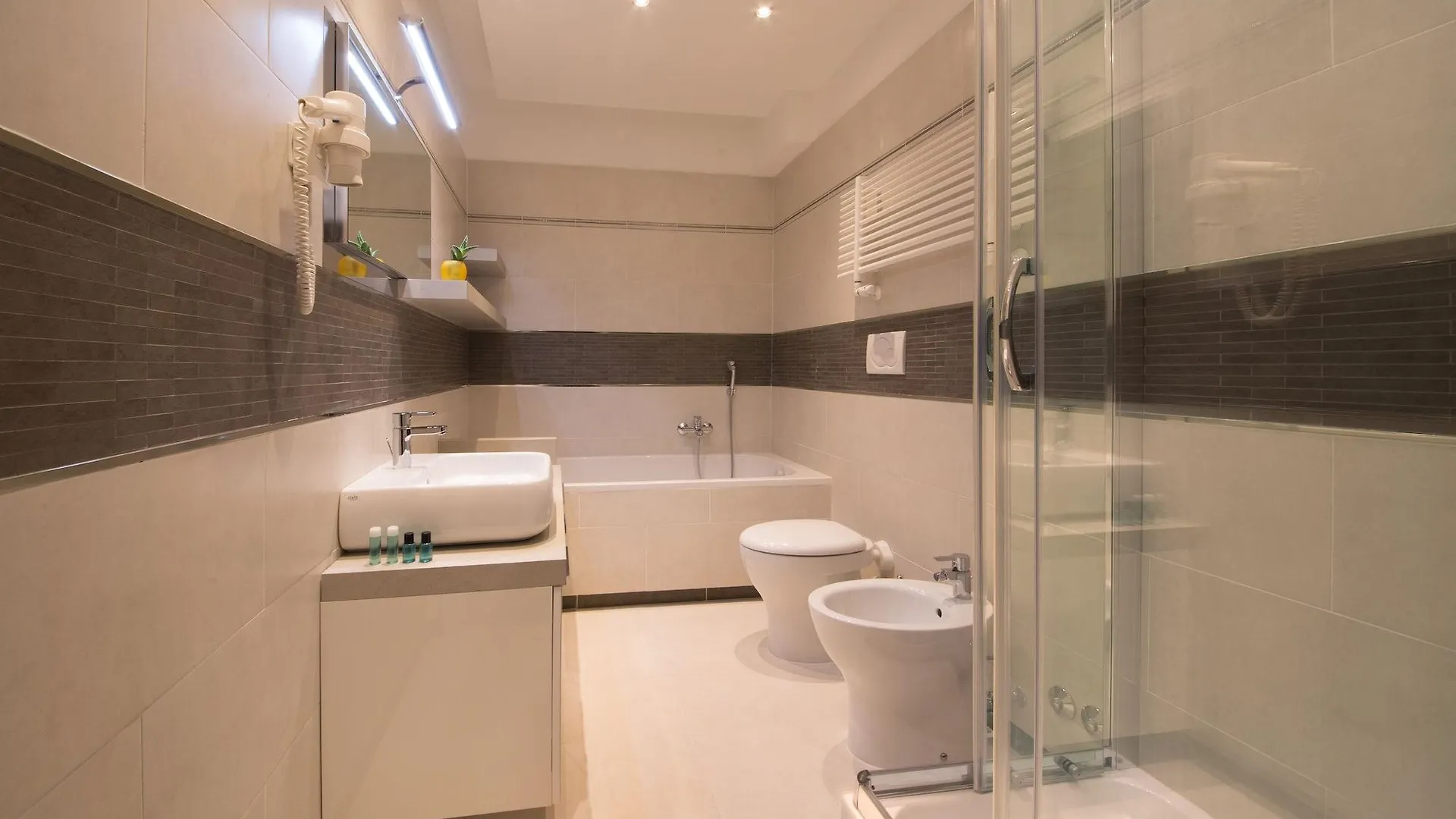 Hearth Hotel Roma