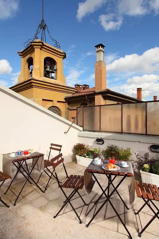 ***  Hearth Hotel Roma Itália